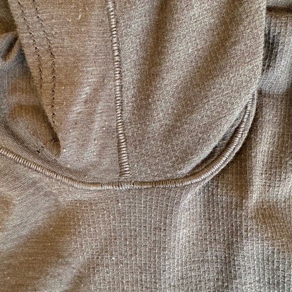 Athleta long sleeve top. - Picture 4 of 6